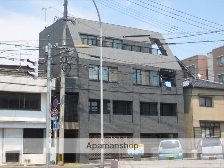 福岡県福岡市西区姪の浜2丁目の賃貸マンション101の外観