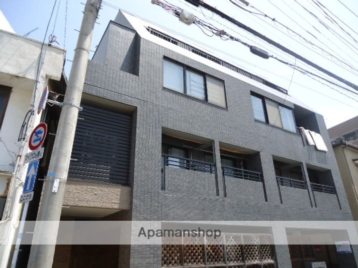 福岡県福岡市西区姪の浜2丁目の賃貸マンション101の外観