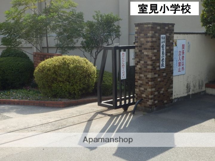 第1吉安ビル303.の周辺