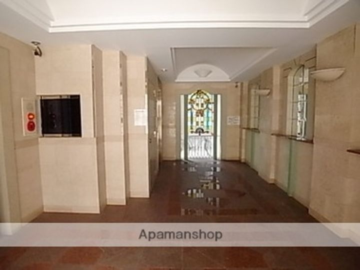 エステートモア鳥飼408の外観