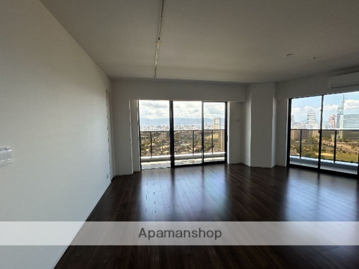 福岡県福岡市中央区地行浜2丁目の賃貸マンション1706の居間