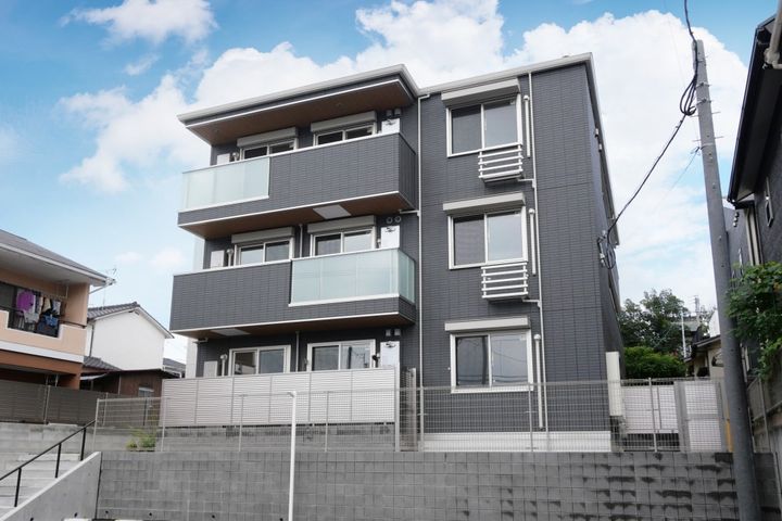 DーROOM飯倉2丁目の外観