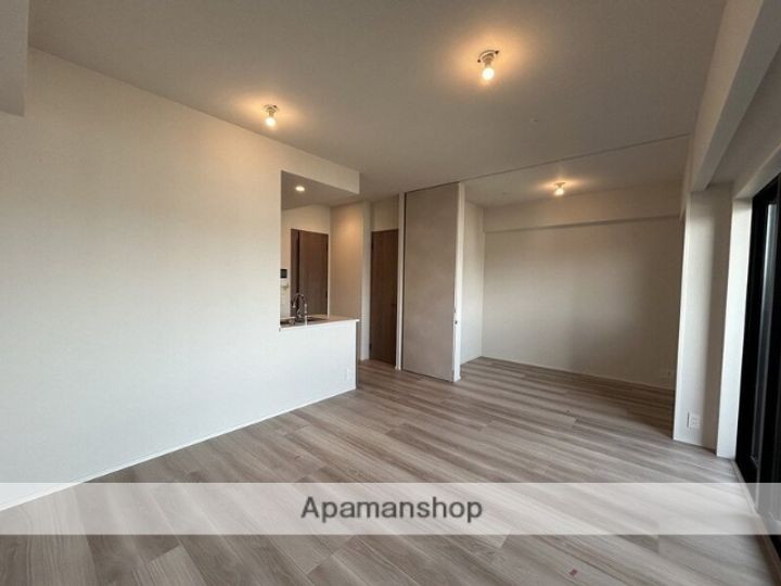 パークホームズ大濠公園フロントの居間