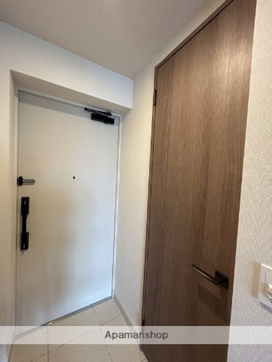 パークホームズ大濠公園フロントの玄関