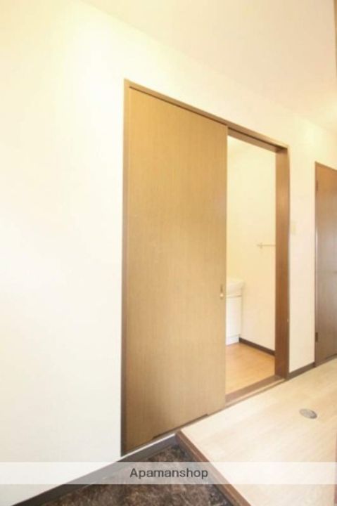 ロックフィル日ノ出の内装