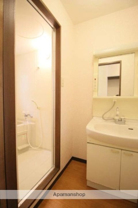 ロックフィル日ノ出の内装