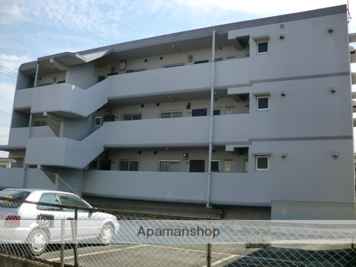 ライブタウン津福A棟の外観