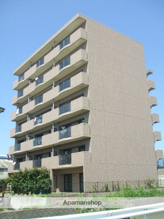 サンモール梅満の外観