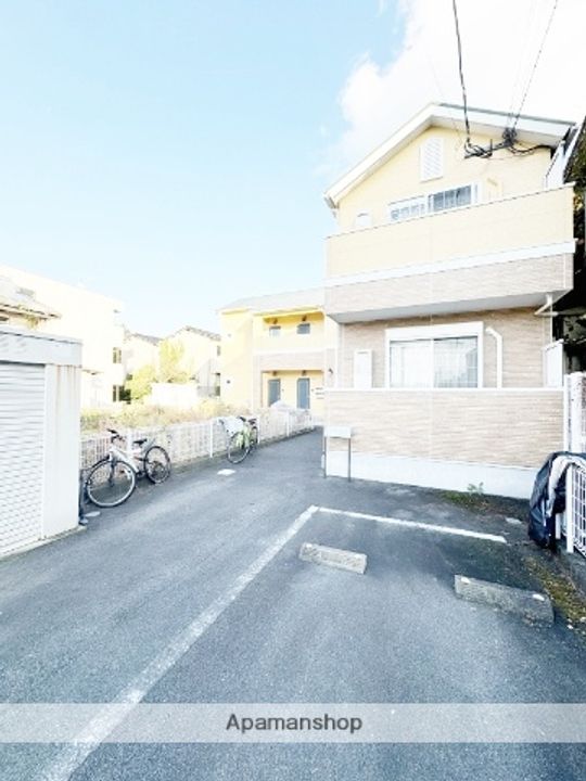 リブレア御井町の外観