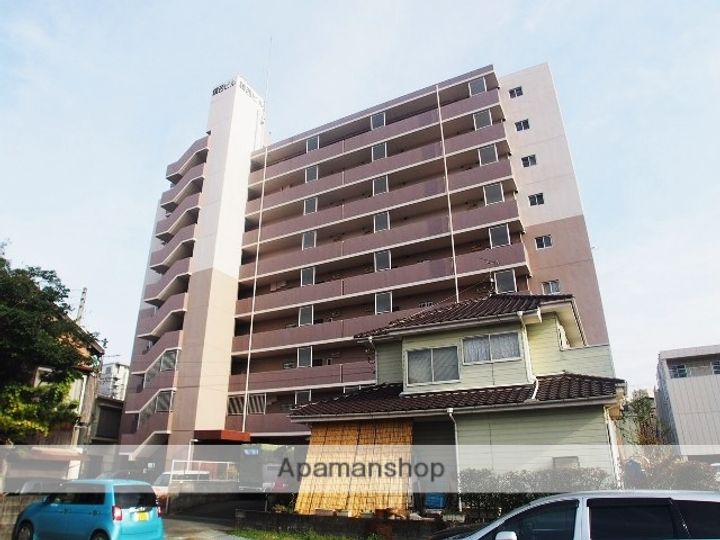鎮西ビルの外観