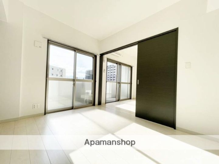 メゾンクラウン大手山の内装