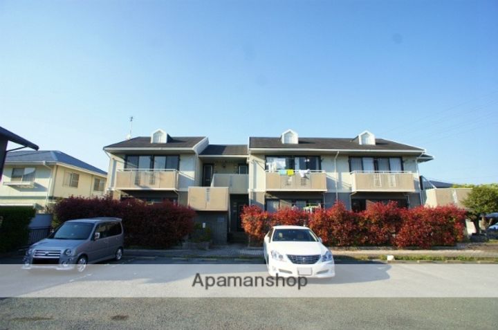 グリーンタウン津留崎の外観