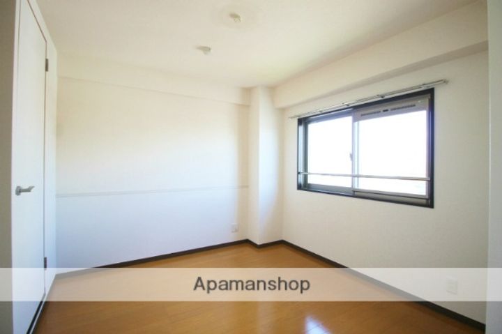 すかる梅満の内装