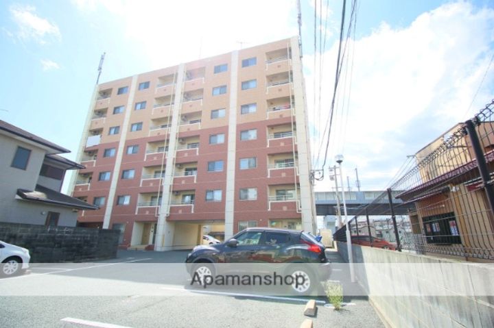 すかる梅満の外観