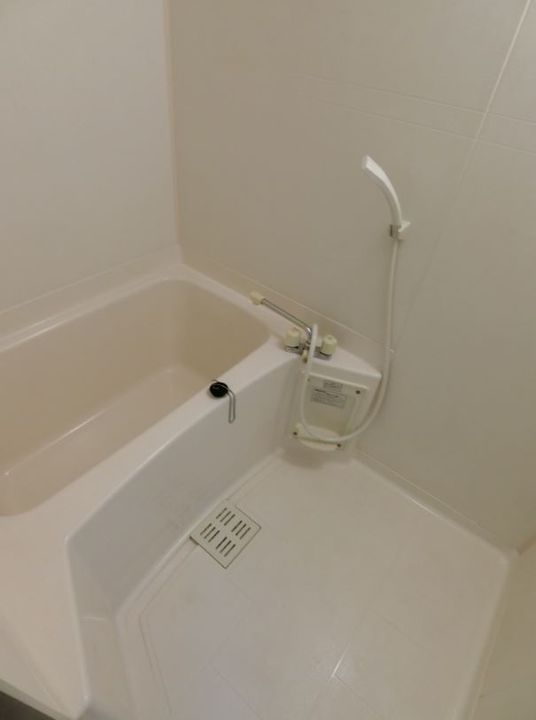 ハビタット351の風呂