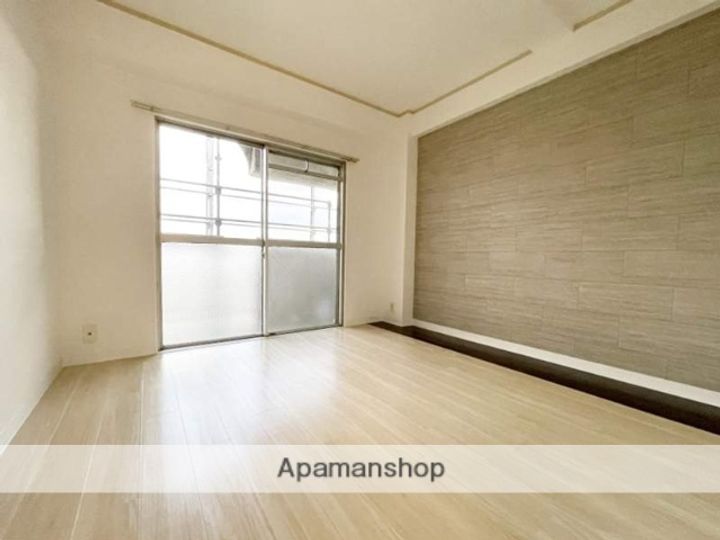 組坂ビル8605の居間