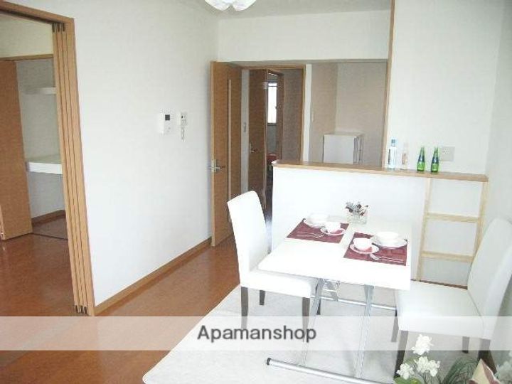 ノースフィールドユタカ106の居間