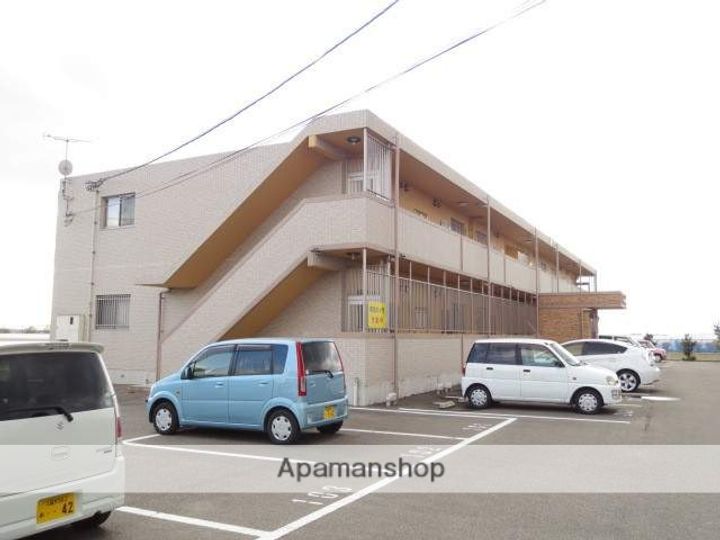 ノースフィールドユタカの外観