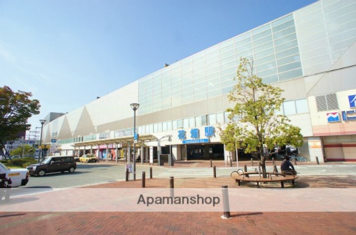 サーパス諏訪野の周辺