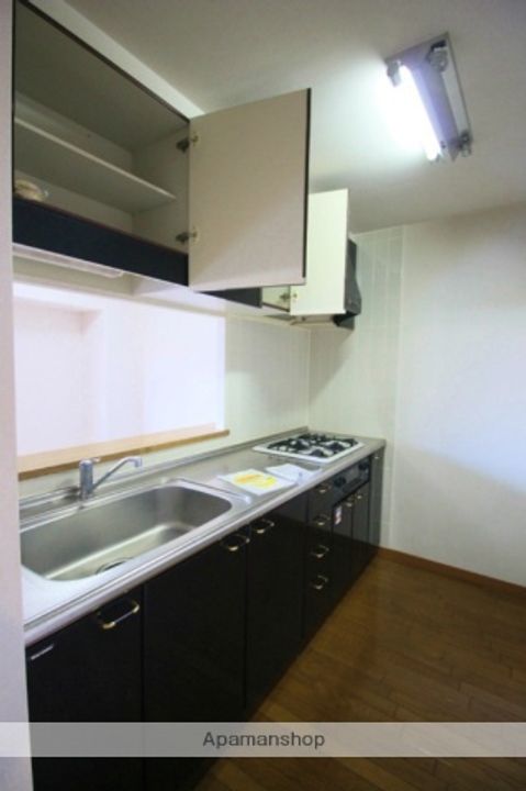 サーパス諏訪野のキッチン