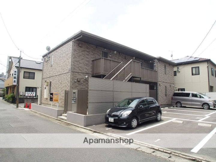 エクセラン101の外観