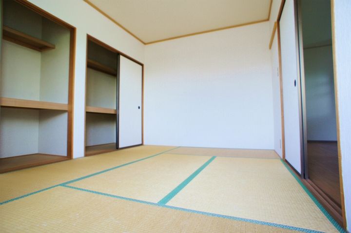 メルヴェーユ津福の内装