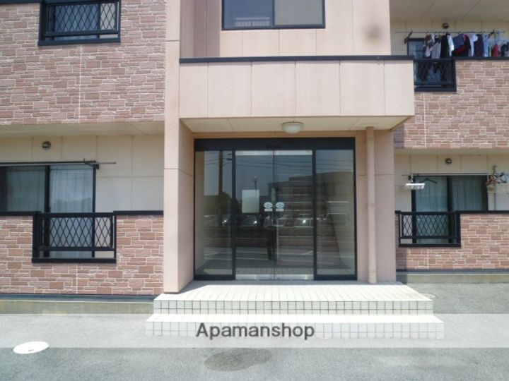 サンクイールの外観