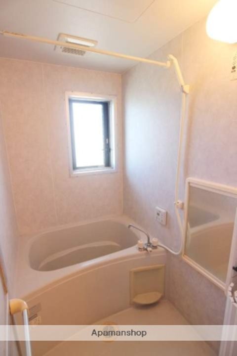 ハミングタウン合川D-103の風呂