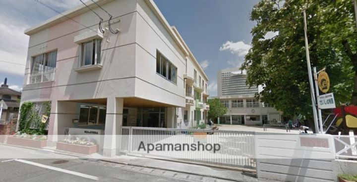 ビジュ302の周辺