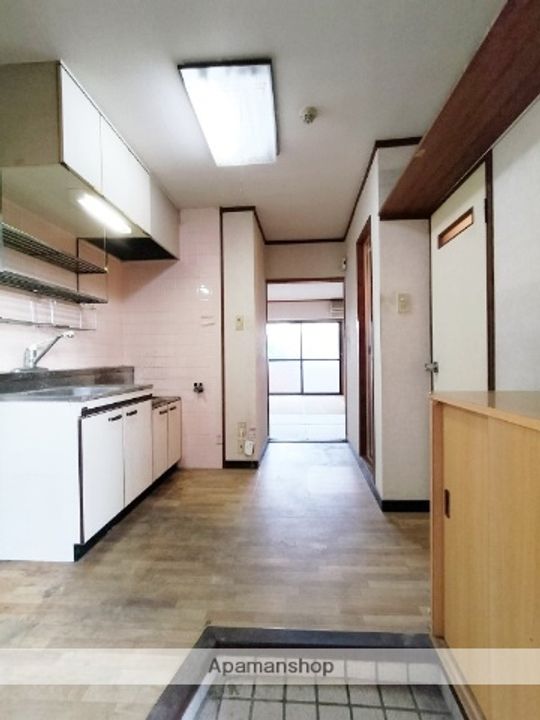 コーポラス坂井の玄関