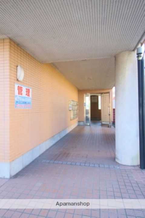 オーシャン本町405の外観