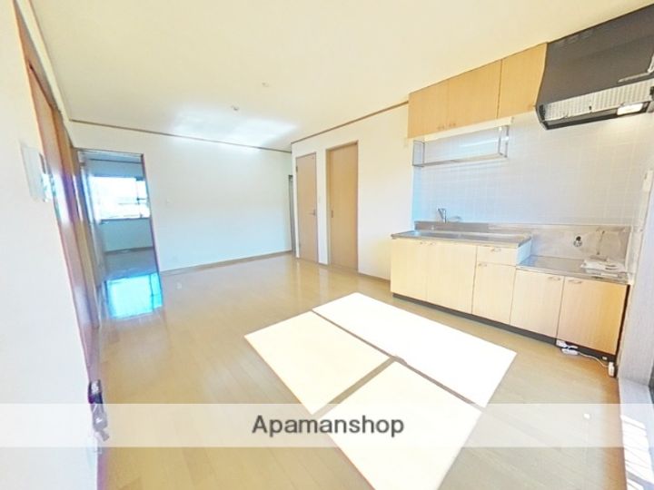 ジョイハウス303の居間