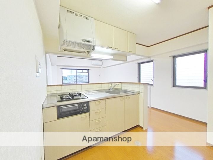 アザレアハイツ江崎の内装