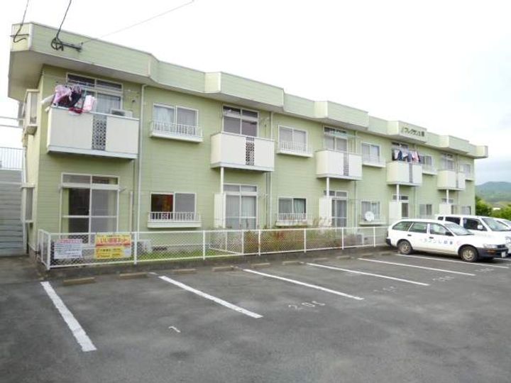 フレグランス幸の外観