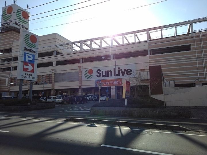 キングスコートBの周辺