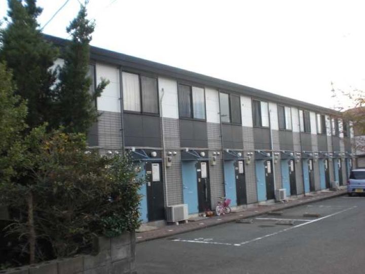 レオパレスエスポワールⅡの外観