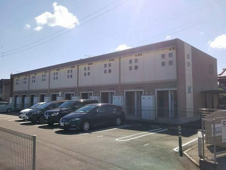 レオネクストニューライフⅡ206の外観