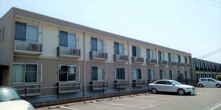 レオネクストニューライフⅡ206の外観