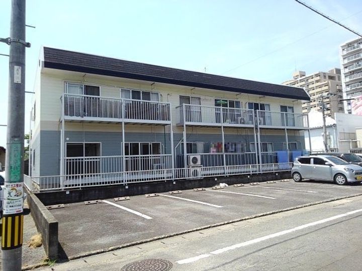 サンハイツ執行の外観