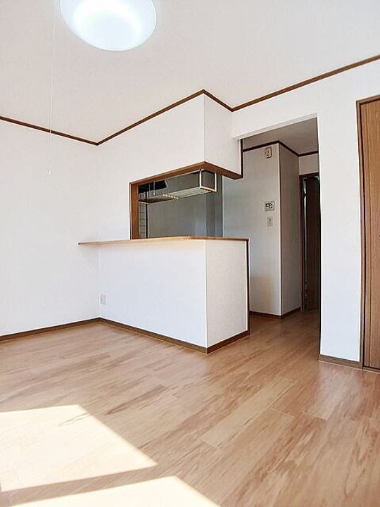 シャモニー壱番館の居間