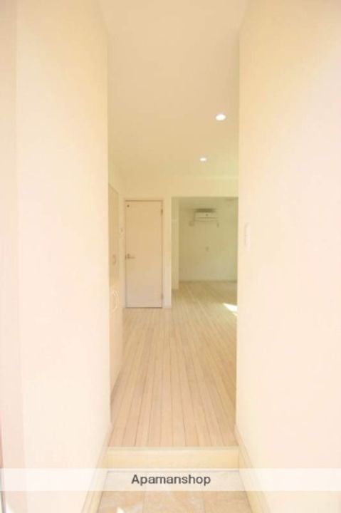 DAITO STYLE TINAの玄関