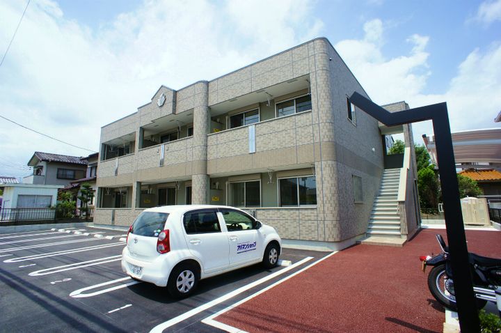 ウィング東合川の外観