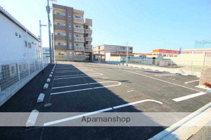 プレステージ梅満の外観