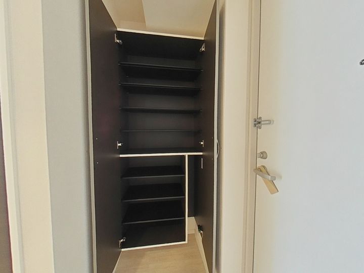 TIARA本町の内装