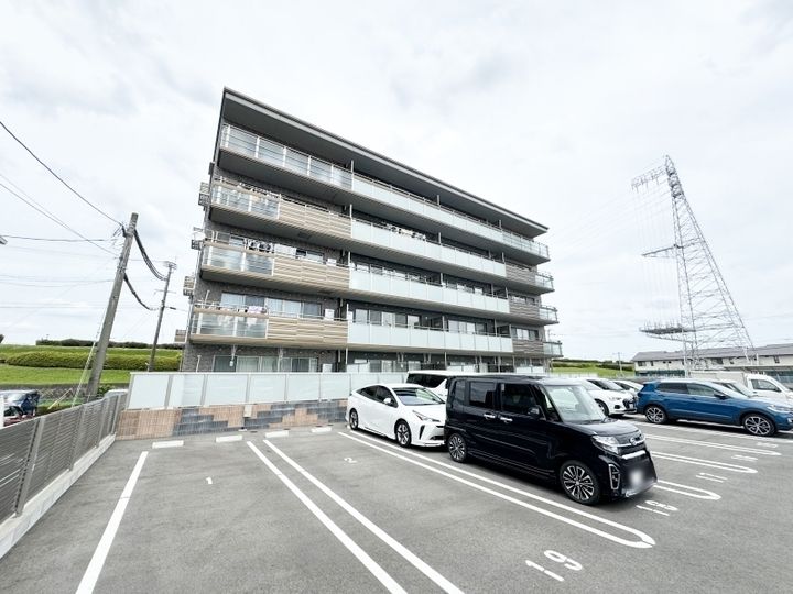 サクセス東櫛原の外観