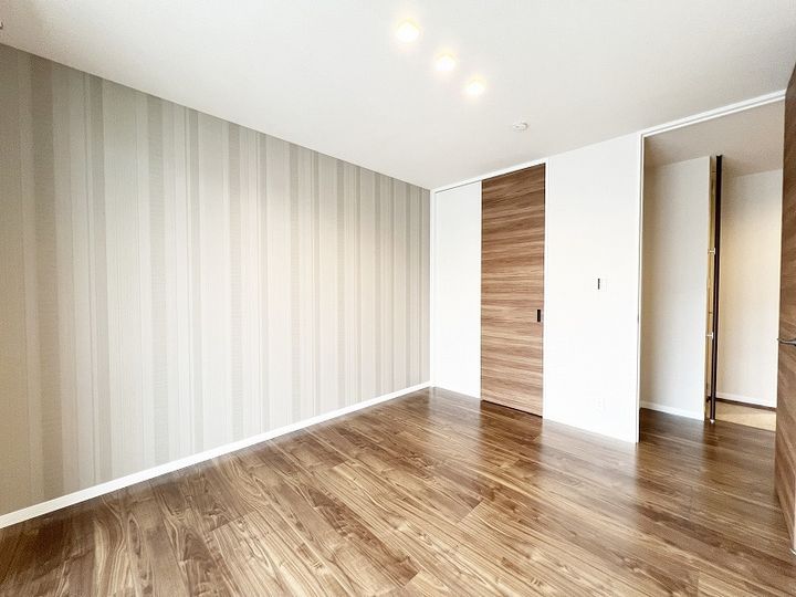 シエン・ド・デミオ 一番館の内装