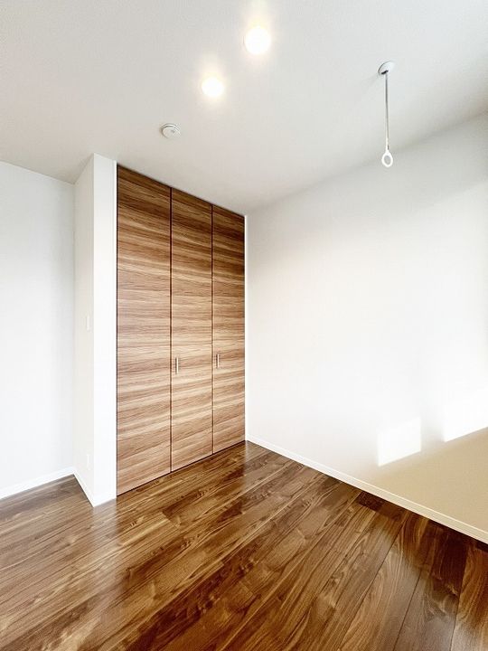 シエン・ド・デミオ 一番館の内装