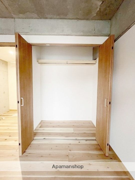 アッパーヤードの内装