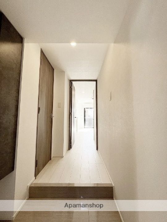 S−RESIDENCE六ツ門ABREASTⅠの玄関