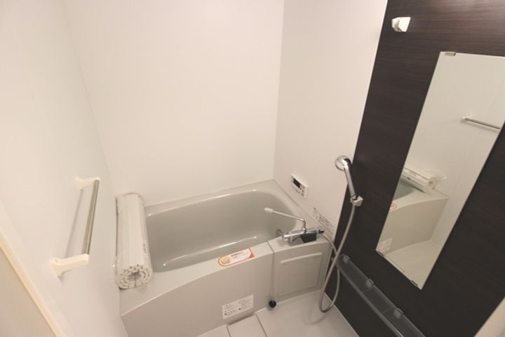 ベルネージュⅡ101の風呂